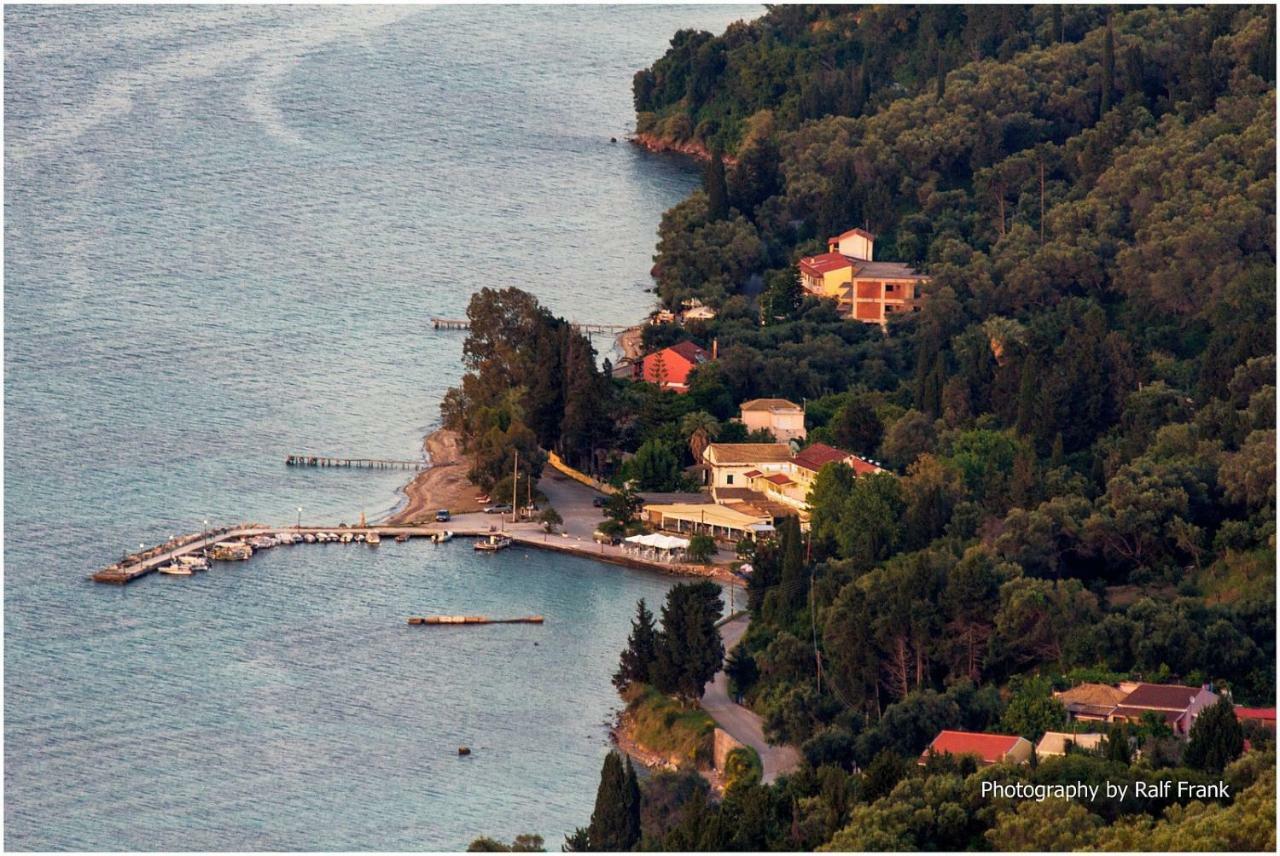 Traditional Fishing Village Apartments Mpoukaris Exteriör bild